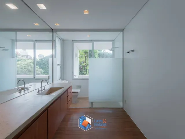 Casa com 376m² 3 quartos e 6 banheiros, à venda, no bairro Jardim Paulista em São Paulo