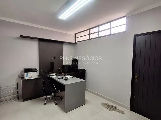 Casa com 300m², para alugar, no bairro Jardim Faculdade em Sorocaba