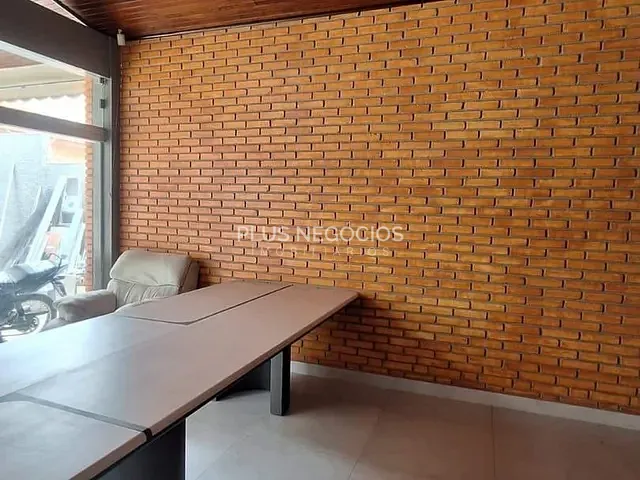 Casa com 300m², para alugar, no bairro Jardim Faculdade em Sorocaba
