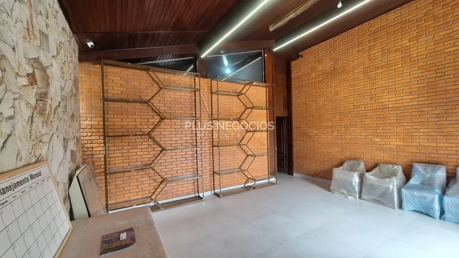 Casa, 1 quarto, 300 m² - Foto 3