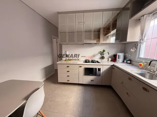 Casa com 408m² 3 quartos e 2 banheiros, à venda, no bairro Vila Teller em Indaiatuba