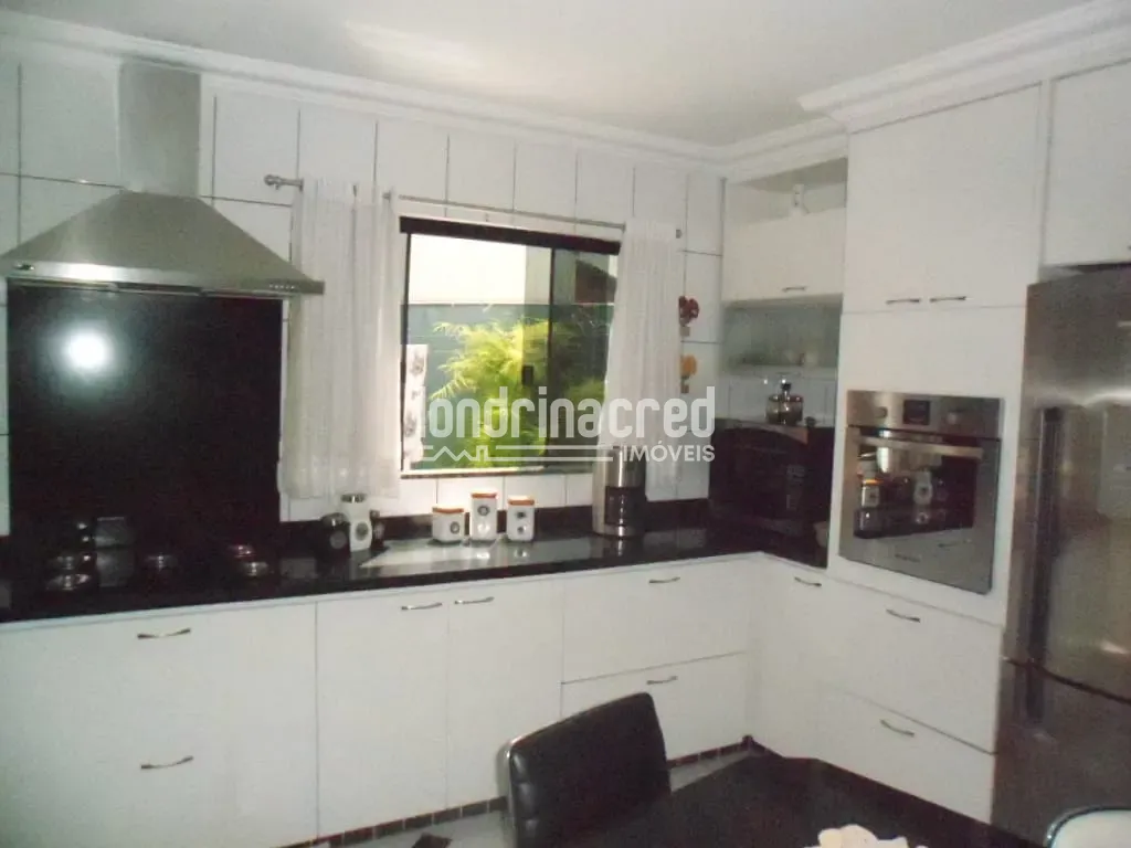 Casa, 4 quartos, 280 m² - Foto 9