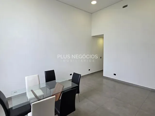 Casa com 250m² 3 quartos e 3 banheiros, à venda, no bairro Cajuru do Sul em Sorocaba