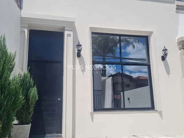 Casa com 125m² 3 quartos e 2 banheiros, à venda, no bairro Jardim São Carlos em Sorocaba