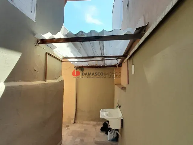 Casa 1 quarto e 1 banheiro, para alugar, no bairro Olímpico em São Caetano do Sul