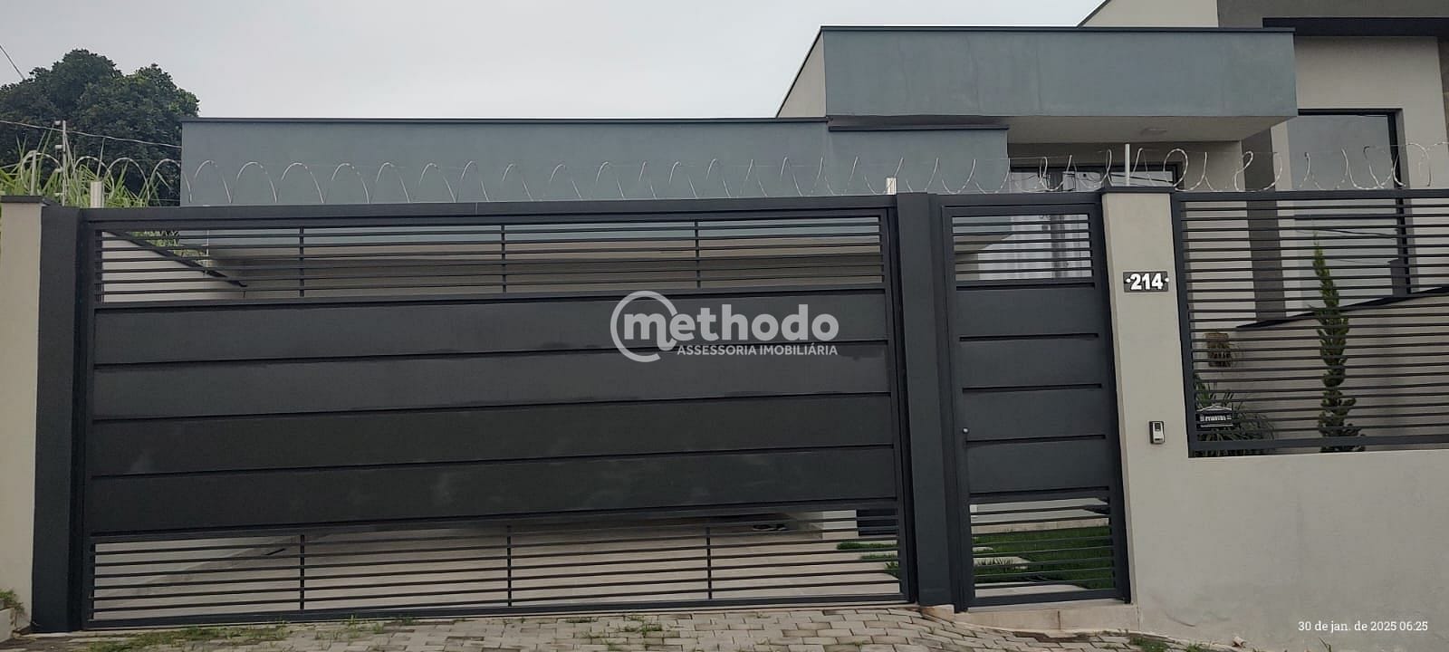 Casa, 3 quartos, 136 m² - Foto 1