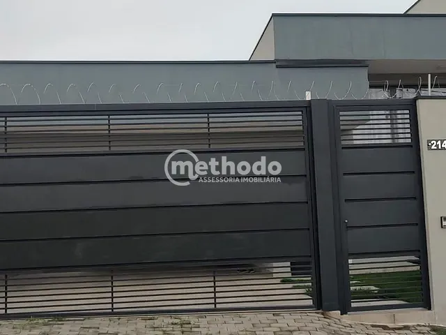 Casa com 250m² 3 quartos e 2 banheiros, à venda, no bairro Vila Savian em Vinhedo