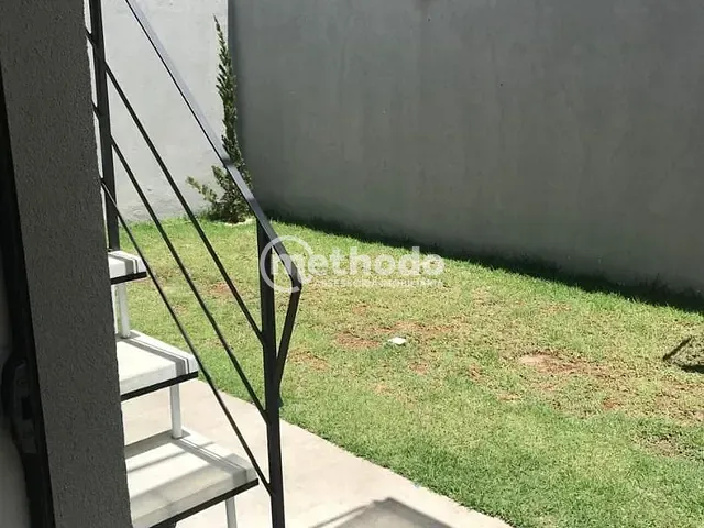 Casa com 250m² 3 quartos e 2 banheiros, à venda, no bairro Vila Savian em Vinhedo