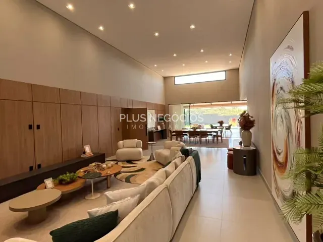 Casa com 1000m² 4 quartos e 6 banheiros, à venda, no bairro Residencial Saint Patrick em Sorocaba