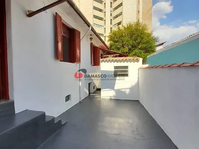 Casa 2 quartos e 1 banheiro, para alugar, no bairro Santa Maria em São Caetano do Sul