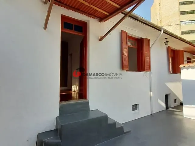 Casa 2 quartos e 1 banheiro, para alugar, no bairro Santa Maria em São Caetano do Sul