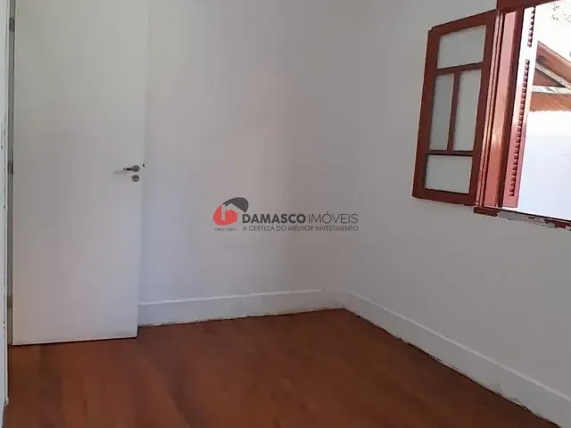 Casa 2 quartos e 1 banheiro, para alugar, no bairro Santa Maria em São Caetano do Sul