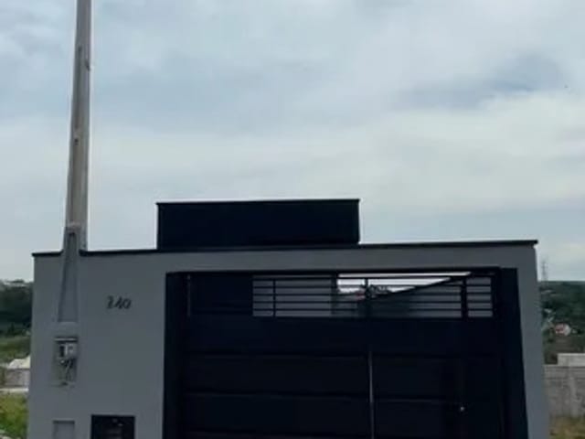 Casa com 160m² 2 quartos e 3 banheiros, à venda, no bairro São Gonçalo em Taubaté