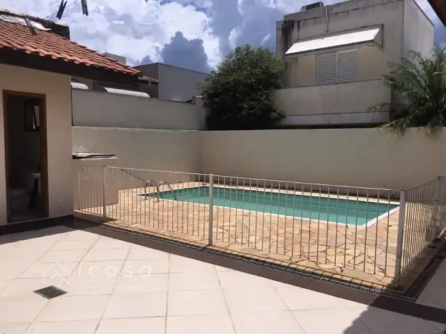 Casa com 275m² 2 quartos e 2 banheiros, à venda, no bairro Jardim Maria Cândida em Caçapava