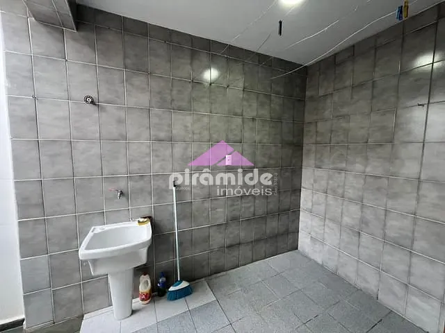 Casa com 141m² 2 quartos e 1 banheiro, à venda, no bairro Jardim Margareth em São José dos Campos
