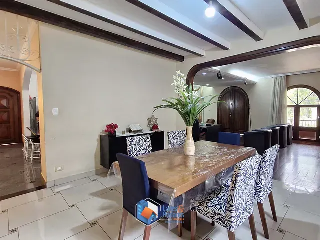 Casa com 726m² 4 quartos e 6 banheiros, à venda, no bairro Tremembé em São Paulo