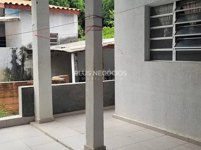 Casa com 400m² 3 quartos e 4 banheiros, à venda, no bairro Vila Leão em Sorocaba