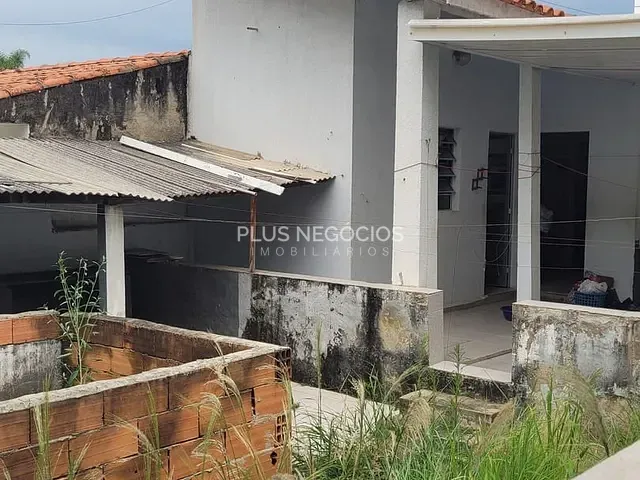 Casa com 400m² 3 quartos e 4 banheiros, à venda, no bairro Vila Leão em Sorocaba