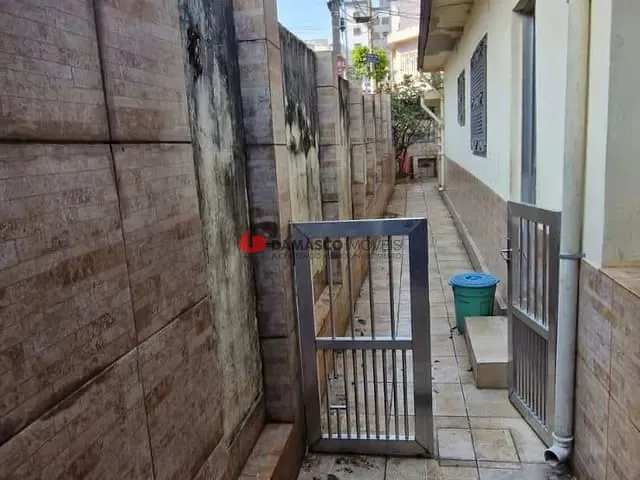 Casa 3 quartos e 3 banheiros, à venda, no bairro Olímpico em São Caetano do Sul