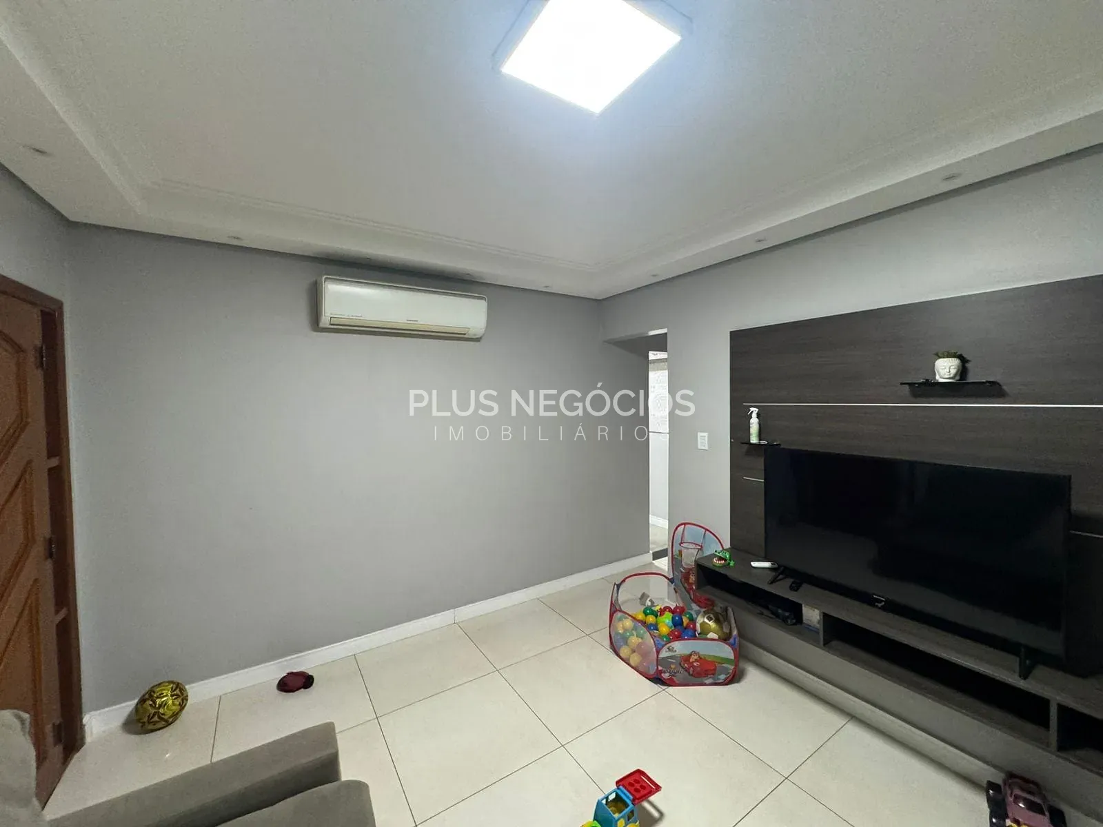 Casa, 3 quartos, 208 m² - Foto 9