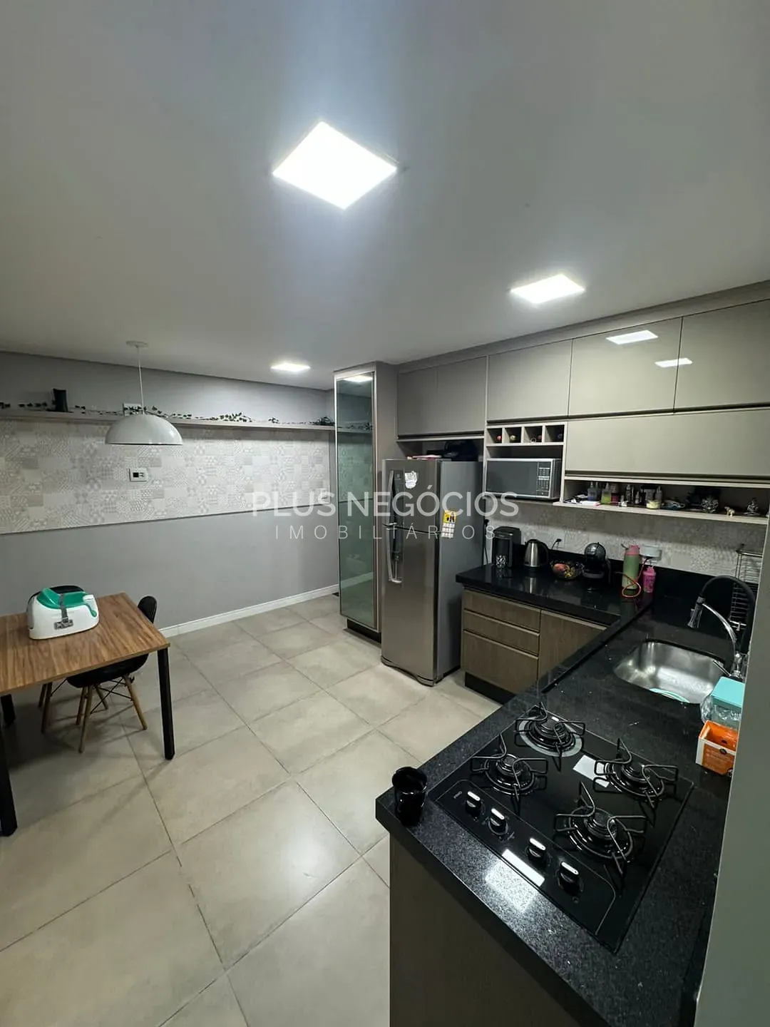 Casa, 3 quartos, 208 m² - Foto 14