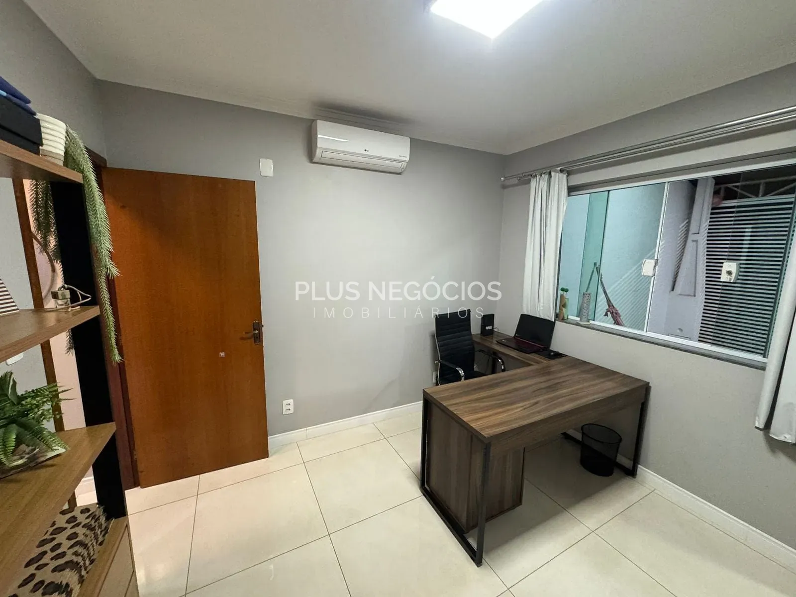 Casa, 3 quartos, 208 m² - Foto 33