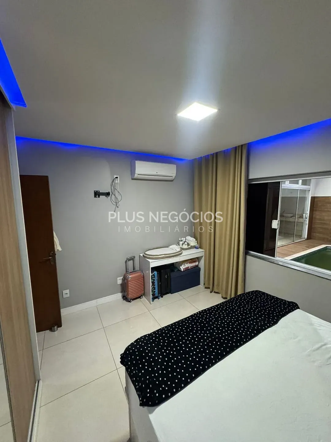 Casa, 3 quartos, 208 m² - Foto 27