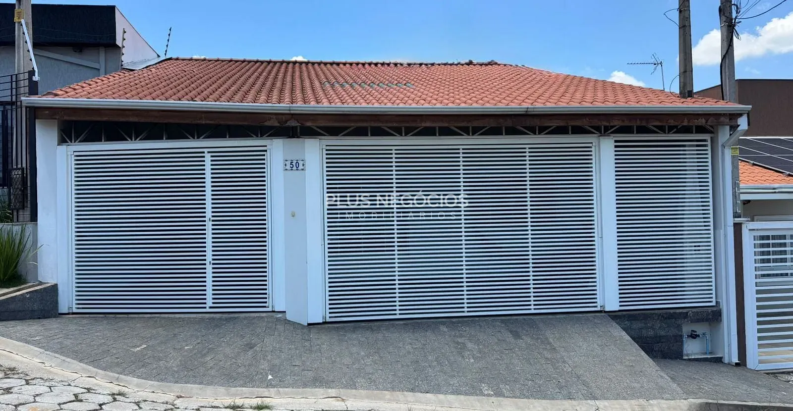 Casa, 3 quartos, 208 m² - Foto 2