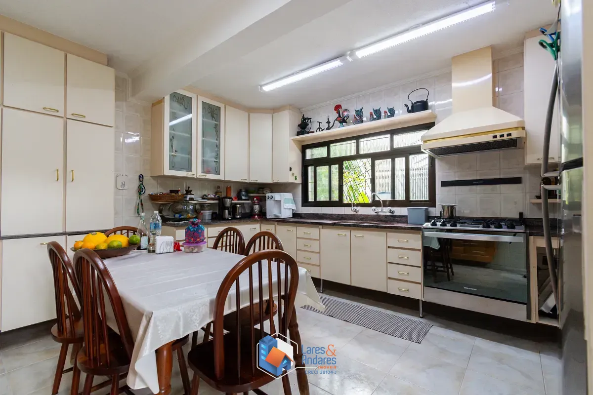Casa, 4 quartos, 263 m² - Foto 13