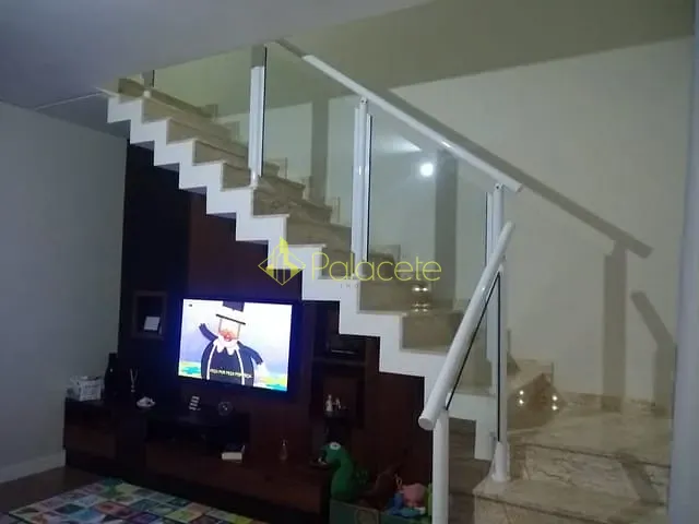 Casa com 175m² 3 quartos e 2 banheiros, à venda, no bairro Residencial Maricá em Pindamonhangaba