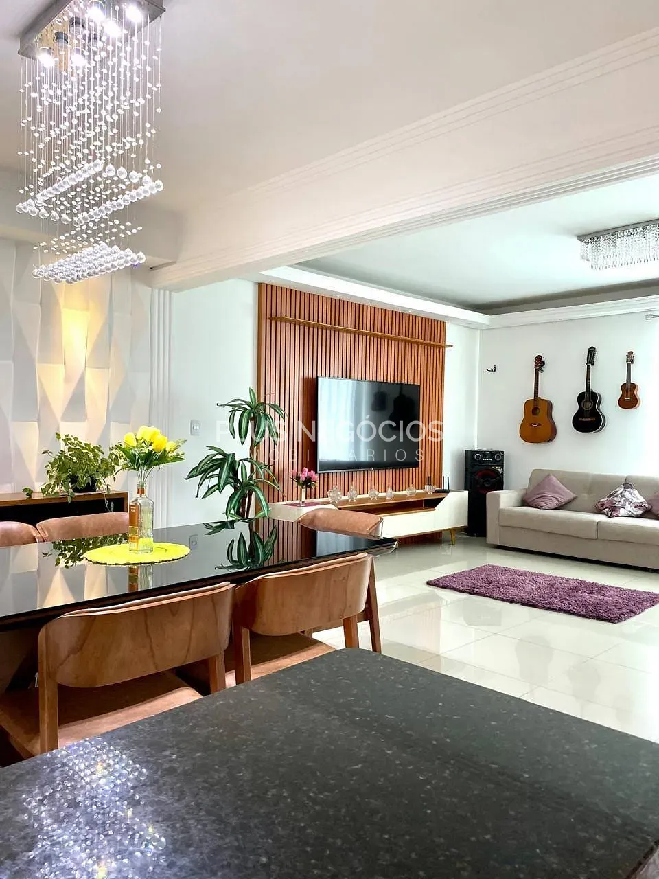 Casa, 3 quartos, 175 m² - Foto 1
