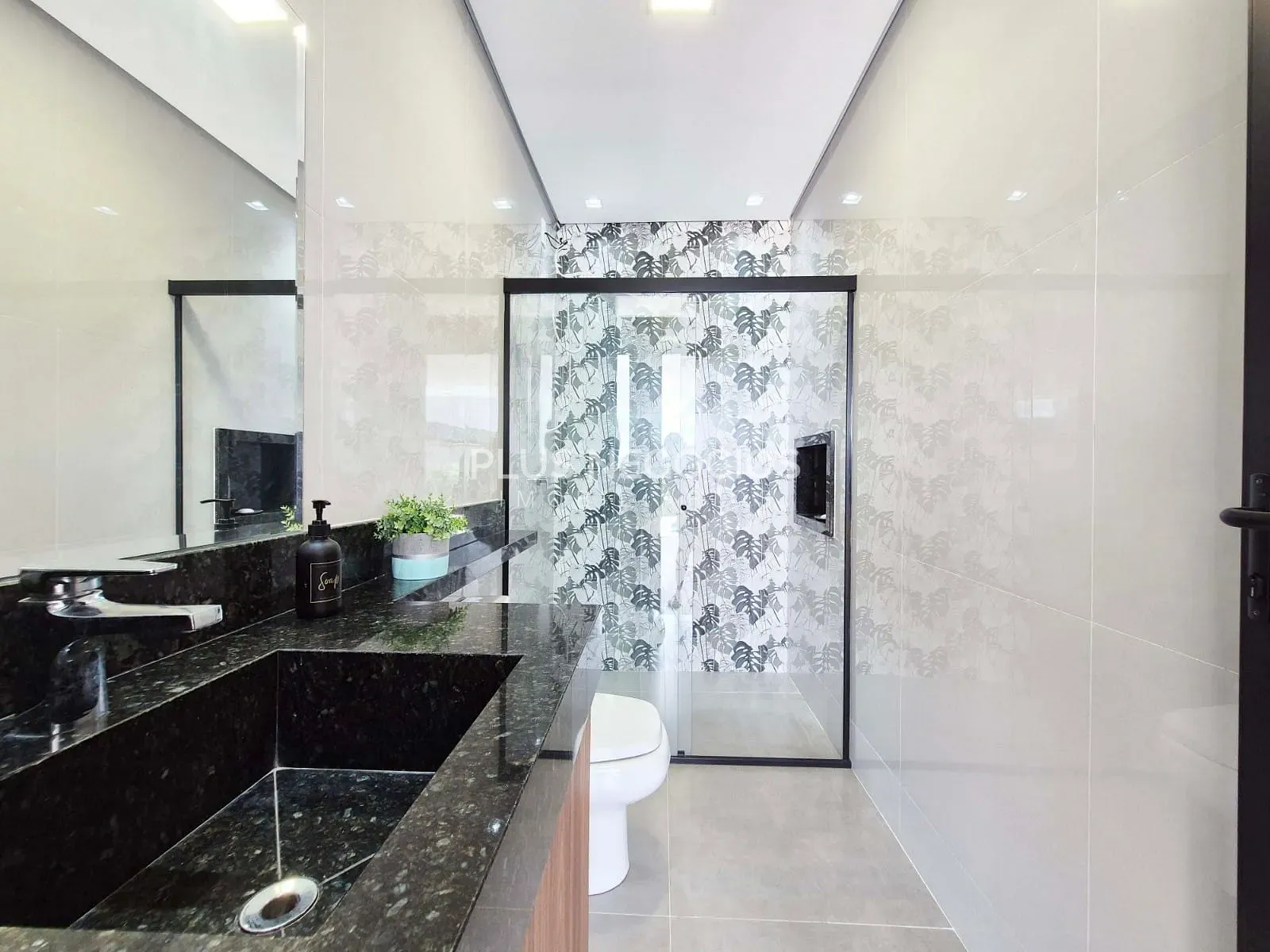Casa, 3 quartos, 241 m² - Foto 19