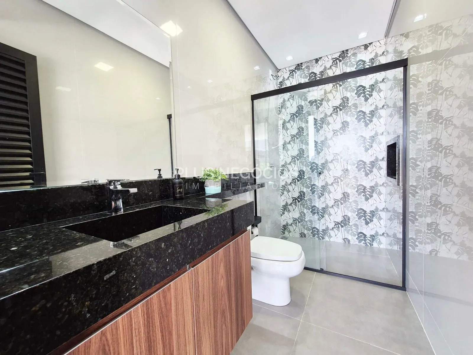 Casa, 3 quartos, 241 m² - Foto 41