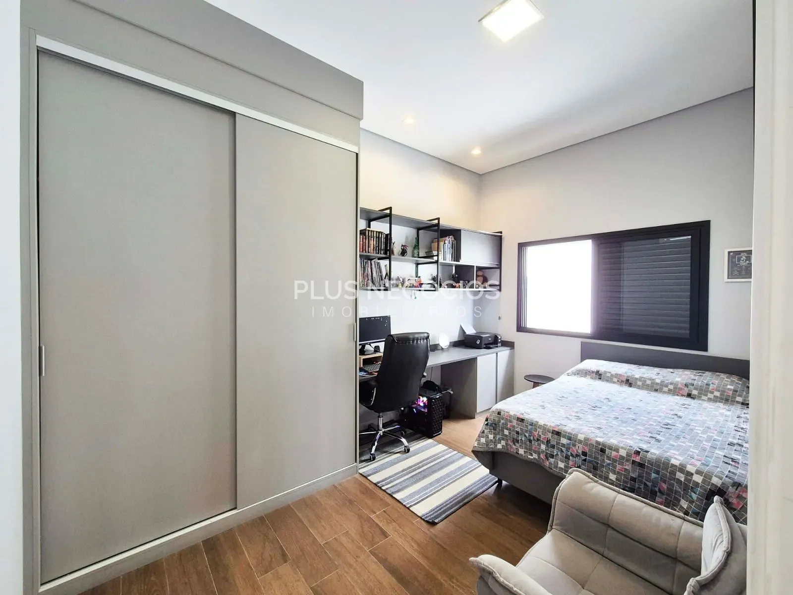 Casa, 3 quartos, 241 m² - Foto 45