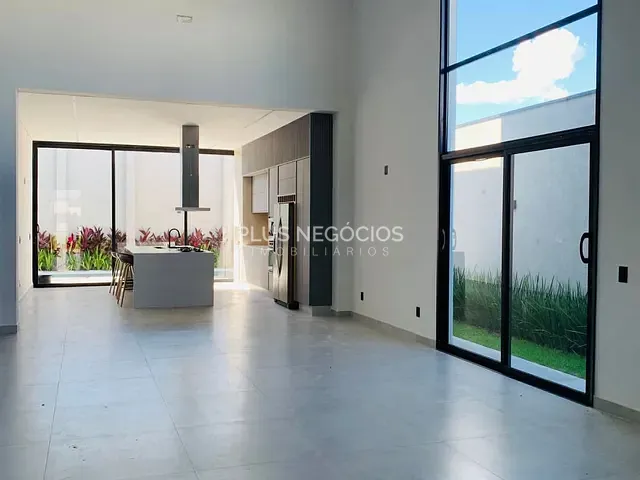 Casa 3 quartos e 5 banheiros, à venda, no bairro Vila Martins em Itu