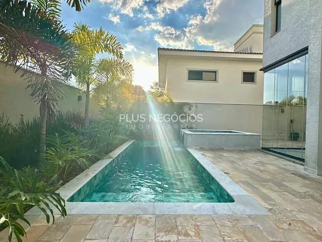 Casa com 250m² 3 quartos e 2 banheiros, à venda, no bairro Cyrela Lansdcape Esplanada em Votorantim