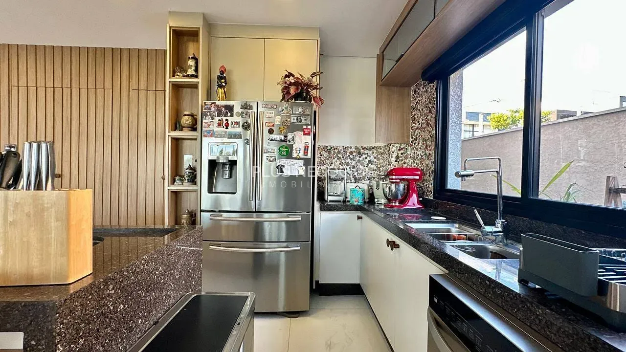Casa, 3 quartos, 310 m² - Foto 21