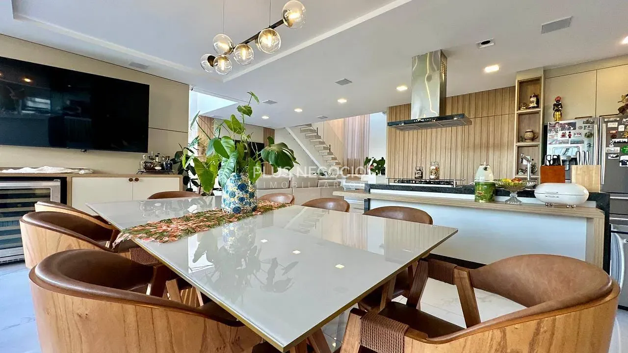 Casa, 3 quartos, 310 m² - Foto 12