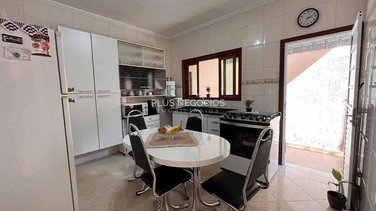 Casa, 3 quartos, 150 m² - Foto 9
