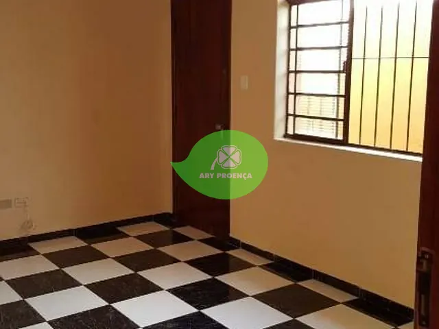 Casa com 300m² 3 quartos e 2 banheiros, à venda, no bairro Jardim Vera Cruz em Sorocaba