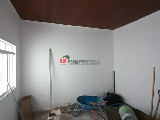Casa 1 quarto e 1 banheiro, para alugar, no bairro Santa Maria em São Caetano do Sul