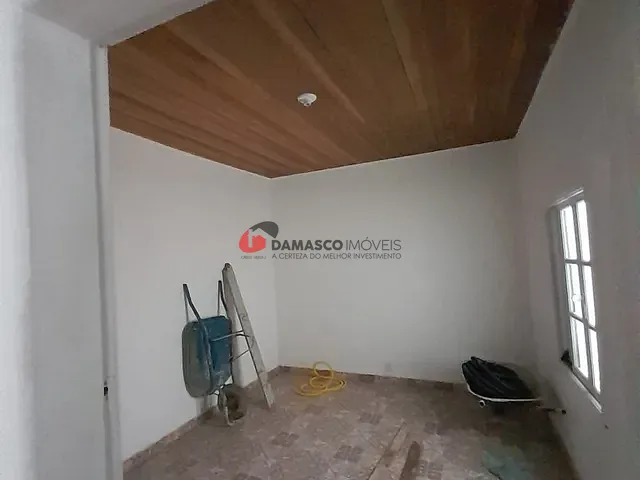 Casa 1 quarto e 1 banheiro, para alugar, no bairro Santa Maria em São Caetano do Sul