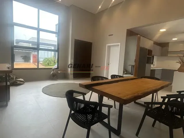 Casa com 300m² 3 quartos e 5 banheiros, à venda, no bairro Jardim Residencial Dona Maria José em Indaiatuba