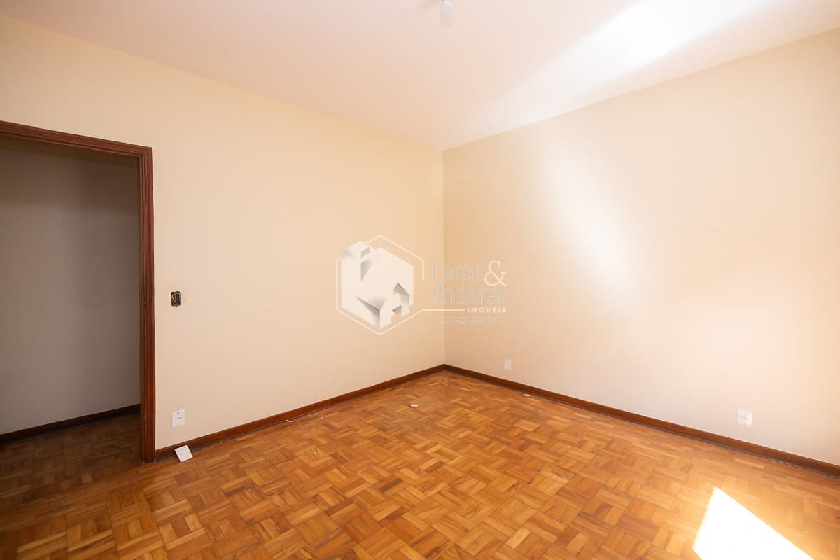 Casa, 6 quartos, 210 m² - Foto 40