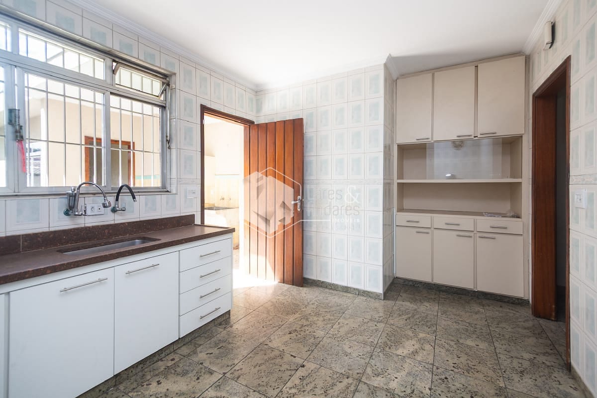 Casa, 6 quartos, 210 m² - Foto 13