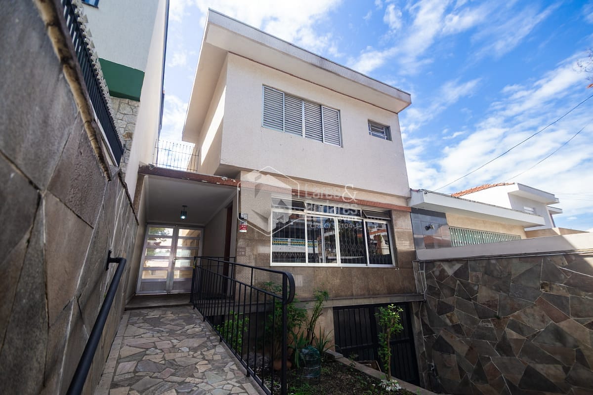 Casa, 6 quartos, 210 m² - Foto 2