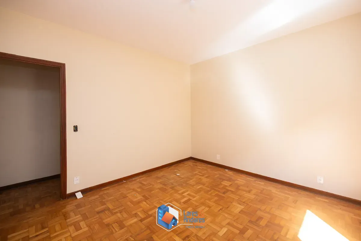 Casa, 6 quartos, 210 m² - Foto 40