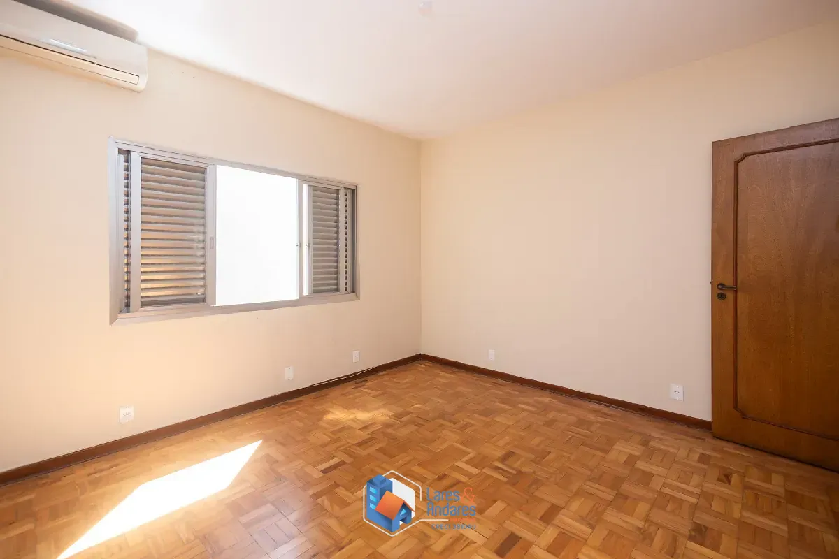 Casa, 6 quartos, 210 m² - Foto 38