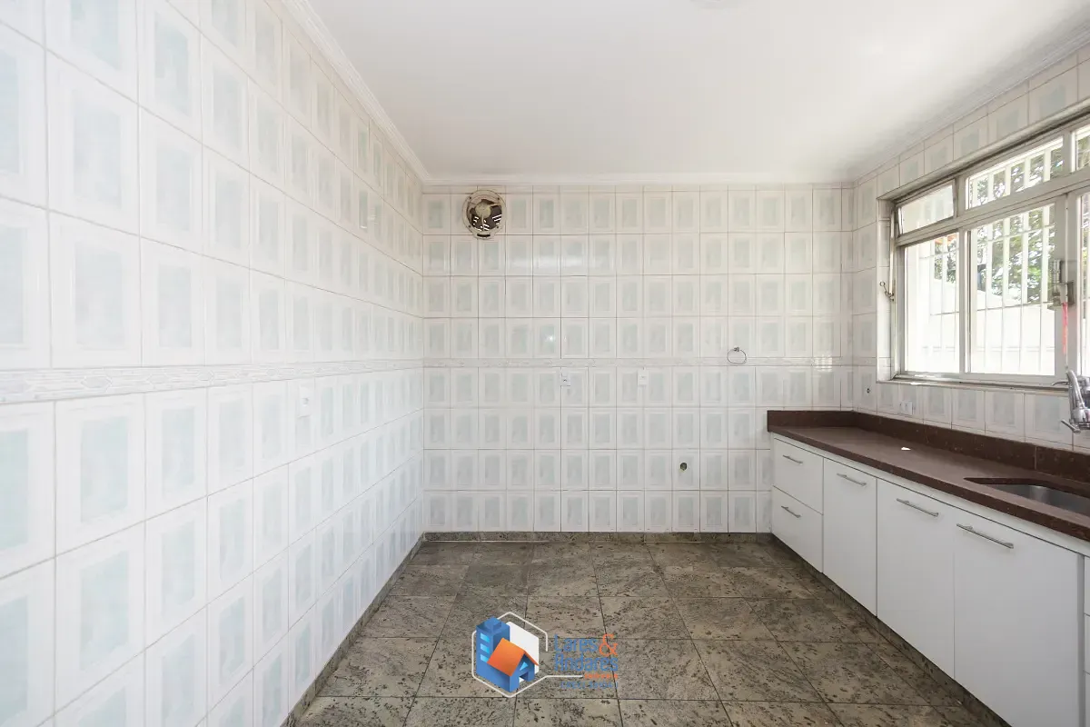 Casa, 6 quartos, 210 m² - Foto 8