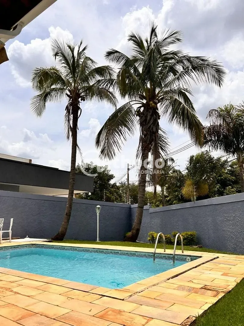 Casa, 5 quartos, 263 m² - Foto 2